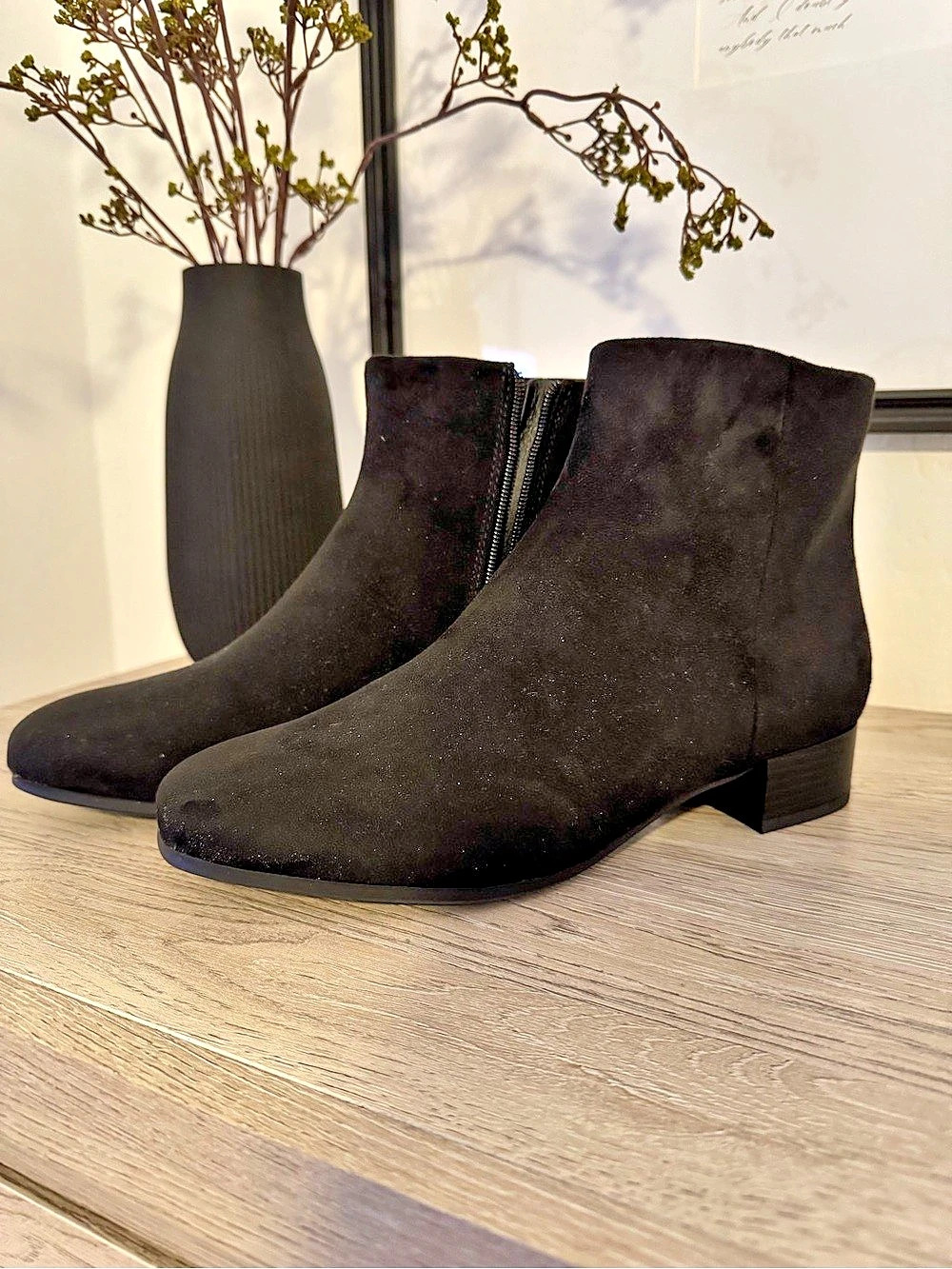 Time and Tru Women's Faux Suede Ankle Boots Black